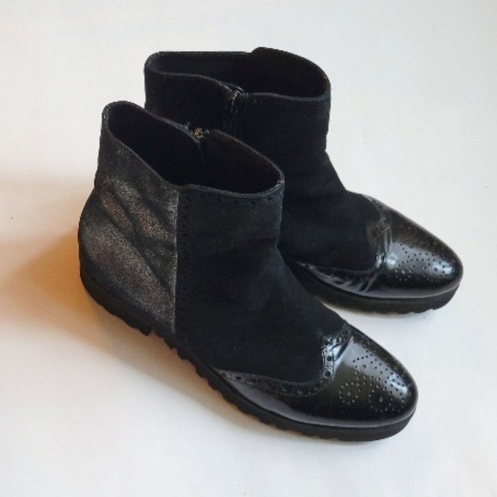 LUCA GROSSI WOMEN SUEDE BOOTIES SIZE 38 1/2 USED